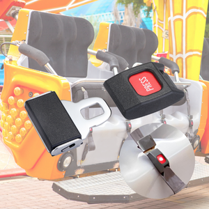 Série CA-010 Mécanisme de verrouillage à bouton-poussoir Boucle de ceinture de sécurité en acier au carbone S50 et plastique ABS pour système de retenue des attractions de parc d'attractions - Product Image 1