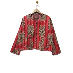 Chaqueta de Mujer Hecha a Mano en India, Acolchada de Algodón, de Alta Calidad, con Estampado de Leopardo, Reversible, Ecológica, Nuevo Estilo - Product Image 1