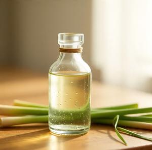 Hydrolat de citronnelle 100% pur - Liquide naturel distillé à la vapeur, respectueux de l'environnement, pour la santé et les soins de la peau - Product Image 1