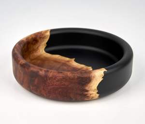 Bol en bois en résine époxy artistique sans BPA, conçu pour un style intérieur de luxe et une utilisation de service haut de gamme, disponible dans le monde entier - Product Image 2