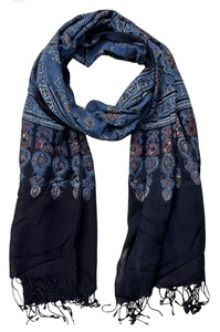 Chal Cuadrado de Chifón para Mujer, Diseño de Hojas con Bloques de Color, Ligero, Transpirable, Duradero, para Uso Diario en Verano, Accesorio de Moda, Poliéster - Product Image 3