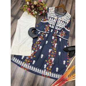 TOP DE TRAVAIL À BRODERIE AVEC FIL ED IMPRIMÉ RAYON À LA MODE AVEC PALAZZO BLEU MARINE - Product Image 2