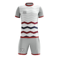 Maillots de football personnalisés en gros directement de l'usine, maillots de football respirants à séchage rapide, maillots de football nationaux en gros