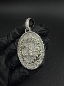 Pendentif en argent 925 avec diamants de laboratoire taille brillant ronde, style hip-hop, certifié - Product Image 2