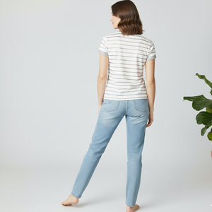 Camiseta Blanca de Secado Rápido, Ecológica, Antiarrugas para Mujer, con Forro Plateado, Manga Corta, Unisex, Calidad Premium Garantizada, 100% Algodón - Product Image 2