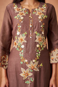 Conjunto de Kurta y Palazzo Bordados en Color Marrón con Dupatta, Ropa Étnica Tradicional India y Pakistaní para Mujer, Ropa para Bodas - Product Image 5
