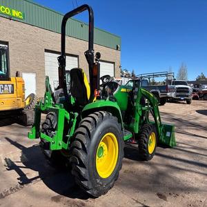 Tractor utilitario compacto John Deere 3039R, tractor multifuncional 4x4 con motor 4WD - Product Image 2