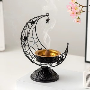 Brûleur d'encens en métal fiable en forme de lune avec étoiles, noir et or, support décoratif d'aromathérapie, utilisation toute saison - Product Image 3