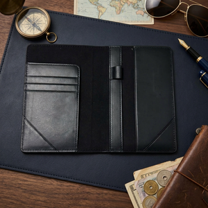 Venta Directa de Fábrica: Porta Pasaportes y Tarjetas de Cuero Genuino para Hombre, Diseño Simple con Cierre de Botón, Modelo HC01 Personalizado de Beena - Product Image 3