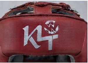 อุปกรณ์ป้องกันศีรษะสำหรับชกมวย KLTW INT'L K4 สีส้ม ทำจากหนัง PU และ PVC ระบายอากาศได้ดี เป็นมิตรกับสิ่งแวดล้อม เหมาะสำหรับการฝึกซ้อมเทควันโดและศิลปะการต่อสู้ - Product Image 5