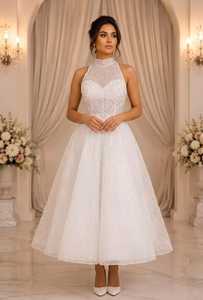 Robe de mariée vintage élégante en satin perlé, coupe trapèze, décolleté sans bretelles, longueur ras du sol, en tulle, taille naturelle, broderie de cristaux, fermeture éclair - Product Image 6