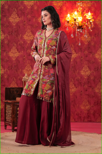 Ensemble Sharara orné à la main de couleur bordeaux - Product Image 3