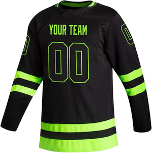 Camiseta de Hockey sobre Hielo Personalizada, Negra y Verde Neón, Cuello Redondo, Manga Larga, Sublimada, Transpirable, 100% Poliéster, para Adultos - Product Image 1