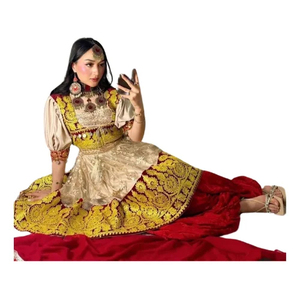Vestido Tradicional Afgano para Mujer, Cultura Pashtun, Elegante Bordado Floral, Tela Tradicional, Perfecto para Celebraciones Festivas - Product Image 1