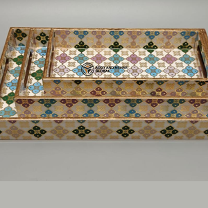 Juego de 3 bandejas de servir geométricas blancas de lujo de MDF con incrustaciones de papel, juego de bandejas decorativas de madera hechas a mano, organizador y bandejas para servir - Product Image 4