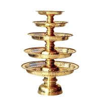 18 "beau plateau en laiton antique thaïlandais classique de piédestal avec la conception de Thepphanom. Parfait pour hôtels, restaurants servant assiette.