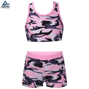 Conjunto de Dos Piezas: Top Corto Estilo Racerback con Shorts para Gimnasio, Conjunto Deportivo con Estampado Personalizado, Bra y Shorts para Mujer, Ropa de Fitness, Conjunto de Yoga - Product Image 1
