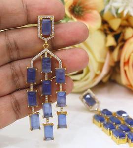 ต่างหูยาวประดับเพชร CZ คุณภาพพรีเมียมเคลือบทอง ดีไซน์หรูหราสำหรับผู้หญิง เหมาะสำหรับงานเลี้ยงตอนเย็น - Product Image 2