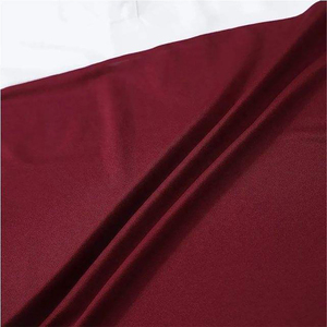 Polo de hombre con bloques de color, manga corta, diseño sólido, tejido informal, blanco y burdeos - Product Image 6