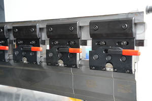 克拉斯钣金折页机折弯价格中国出口到欧洲液压剪切和压弯机 - Product Image 5