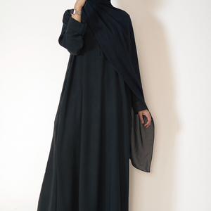Fabricant d'Abayas sur Mesure pour Femmes - Robe Islamique de Style Dubaï de Haute Qualité à Col Ouvert avec Embellissements en Cristal et Étiquette Privée - Product Image 2