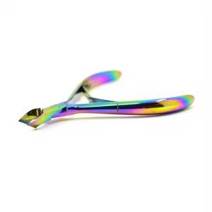 Ensemble de coupe-ongles professionnels en acier inoxydable couleur arc-en-ciel, coupe-ongles droits à ouverture large, design durable pour les ongles des doigts - Product Image 2