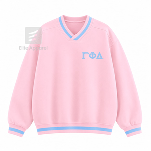 Sweat-shirt universitaire respirant personnalisé Gamma Phi Delta Sorority avec logo brodé sur le devant, bleu ciel rose, manches longues pour femme - Product Image 1