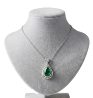 Maravilloso Collar con Colgante de Oro Sólido de 10K, 14K, 18K con Halo de Esmeralda en Forma de Pera y Diamantes de Laboratorio de Corte Redondo, Collar de Novia