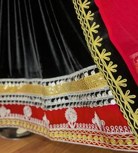 Vestido corto afgano hecho a mano con borlas multicolor, incrustaciones de espejos intrincadas y auténtico patrón tribal Kuchi. - Product Image 5