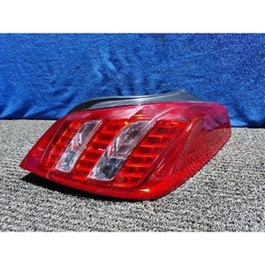 ไฟท้ายขวา (ด้านขวา/ด้านผู้โดยสาร) มือสอง รุ่น 508 รหัส 9686293680A - Product Image 1