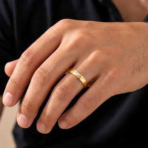 Anillo de Compromiso de Lujo para Hombre, Chapado en Oro Blanco de 18K, con Diamante Moissanita de Corte Brillante Redondo - Product Image 4
