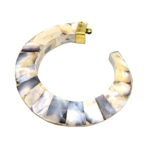 Colgante de joyería con incrustaciones de madreperla para compradores globales, nuevo diseño de calidad superior, venta al por mayor, 2024 - Product Image 1