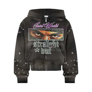 Hoodie personnalisé de haute qualité, coupe ample et courte, en molleton épais, avec impression DTG, effet délavé, déchiré et orné de strass, fermeture éclair intégrée - Product Image 5