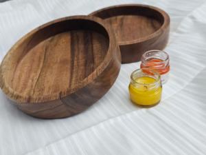 Cuenco de madera hecho a mano para velas |   Recipiente y Portavelas de Madera Natural |   Recipiente Rústico para Velas de Cera de Soja |   OEM y Venta al por Mayor - Product Image 4