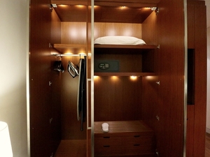 Juego de Muebles de Madera y Metal para Dormitorio de Hotel, Estilo Moderno y Sencillo, Tamaños Personalizados, Muebles Comerciales de Vietnam para Sala de Estar y Uso en Villas - Product Image 4