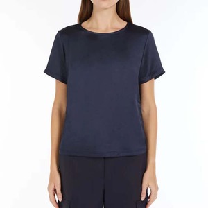 T-shirt à manches courtes col rond bleu marine pour femme Coupe classique Style décontracté Tissu jersey 100% coton Porté toute l'année - Product Image 2