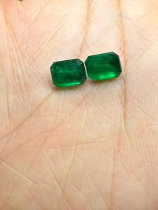 Vente en gros de paires de pierres précieuses vertes naturelles émeraude de 4,80 carats, taille octogonale, certifiées par un tiers, pour boucles d'oreilles, bagues et pendentifs - Product Image 2