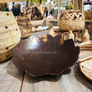 Large Size Natural Shell <b>Coconut</b> <b>Bowls</b> for Kitchen Eco-Friendly Features Packaged in Carton - Product Image 3
