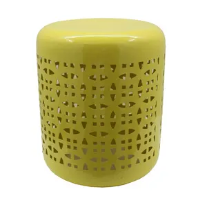 Tavolino da caffè e tavolino in ferro decorativo ispiratore giallo sfuso all'ingrosso per soggiorno e mobili da giardino