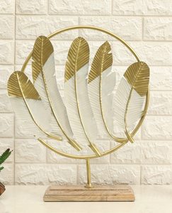Minimalist Geometric Handmade Eco-Friendly Metal Pillar Holder - Product Image 4