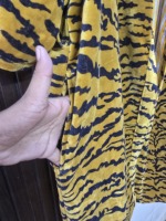Robe longue pour femme à imprimé tigre jaune et noir, manches longues, coupe décontractée, fermeture à cordon, tissu doux, saison automne
