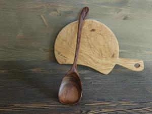 Cuillère de cuisine en bois naturel, faite à la main, design classique, ustensile de cuisine pour remuer et servir, 10 ml, écologique, durable, ustensiles de cuisine en bois - Product Image 3