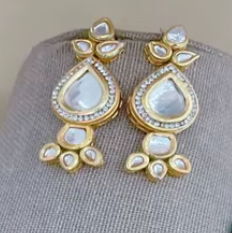Belle quatre couches plaqué or pierre Look collier ensemble boucles d'oreilles pour femmes bijoux de créateur pour mariage et fête porter - Product Image 2