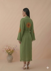 Vestido Maxi Bohemio Tejido para Mujer, Largo hasta el Suelo, con Bordado Floral, Dobladillo Deshilachado, Ajuste Holgado, Manga Larga, Cuello en V, Estilo Casual Vintage de Verano - Product Image 4