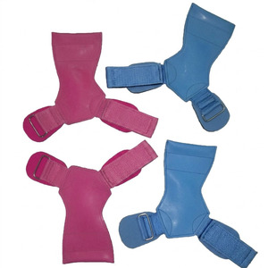 Poignées de fitness en cuir de haute qualité pour la force de préhension, protège-paume confortable pour la musculation et les exercices de gym - Product Image 2