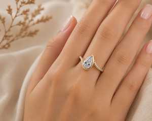 Bague solitaire en or massif avec diamant de laboratoire taille poire 3 carats et bande pavée, bijoux fins certifiés IGI, couleur E, pour femme - Product Image 3