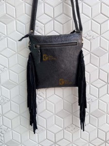Sac à bandoulière en cuir de vachette de haute qualité avec franges, sac à main élégant en cuir sculpté et repoussé pour femme, multi-usages - Product Image 4