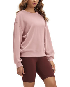 Sudadera con Capucha Negra, Estilo Urbano, de Tela No Tejida, Transpirable y de Secado Rápido, con Mangas Lisas y Logotipo Frontal, para un Look Atrevido de Invierno - Product Image 1