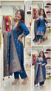 Launching New Designer Pure Banarasi Jequard Wiving <b>Top</b> With Pent & Dupatta Set Buy Direct From <b>Indian</b> Supplier - Product Image 4