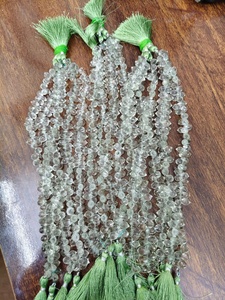 Cuentas de Amatista Verde Natural de Doble Punta Facetadas en Forma de Briolette, Hilo de 8 Pulgadas, Perforadas en el Centro, Piedras Preciosas Sueltas para Joyería - Product Image 1